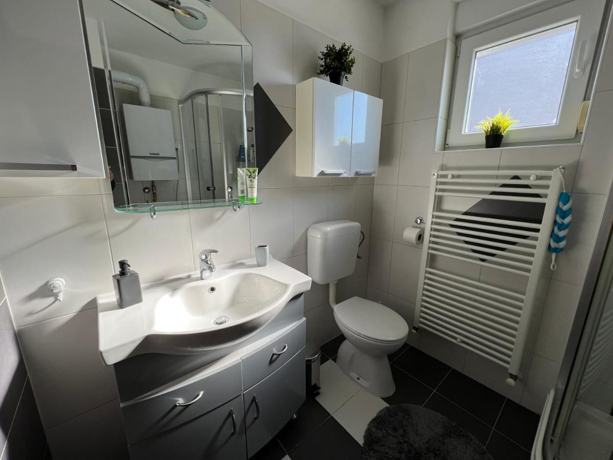 Апартаменты Apartman Ruza Пула Экстерьер фото
